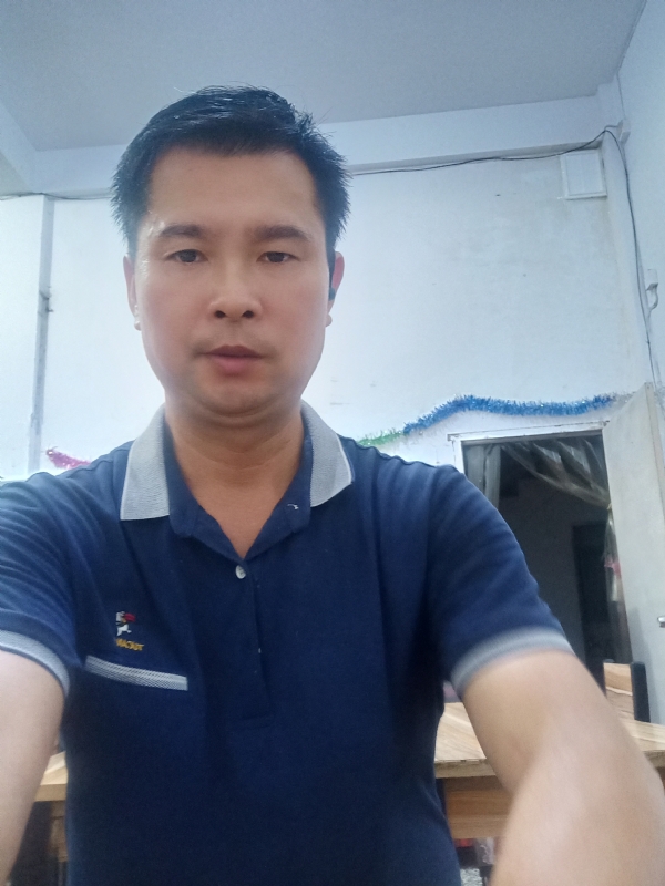 我是自强不息的第一张照片--宁德相亲服务中心