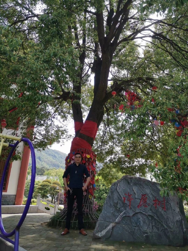 霸气的第一张照片--宁德相亲服务中心