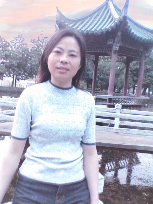 小草的第三张照片--宁德相亲服务中心