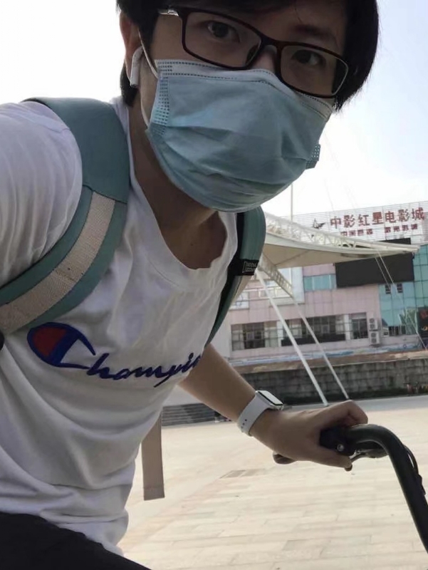 丁先生的第二张照片--宁德相亲服务中心