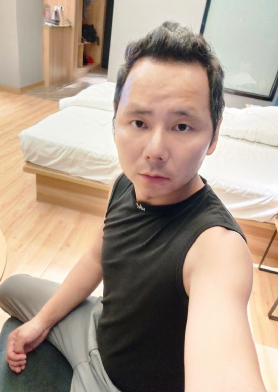 爱远的要命的第一张照片--宁德相亲服务中心