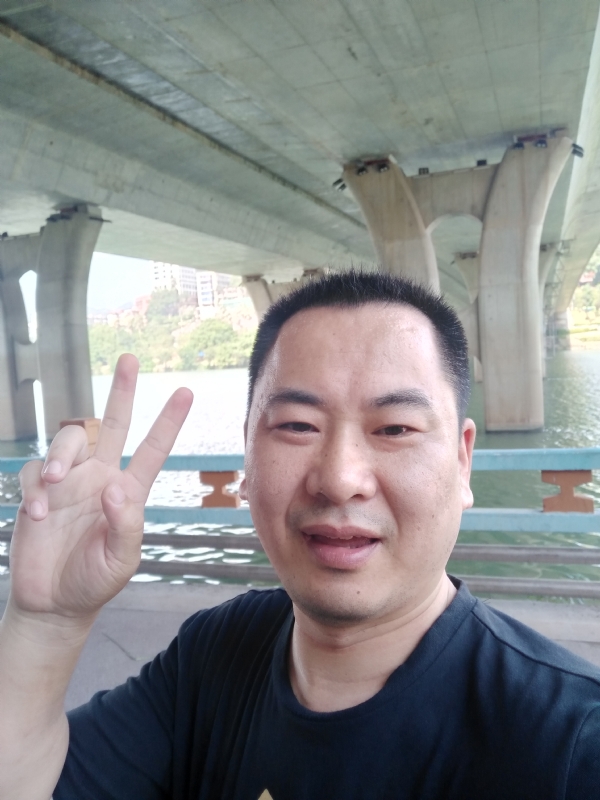 上人的第一张照片--宁德相亲服务中心
