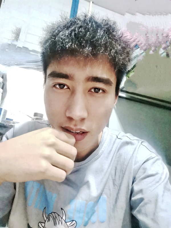 未来可期的第一张照片--宁德相亲服务中心