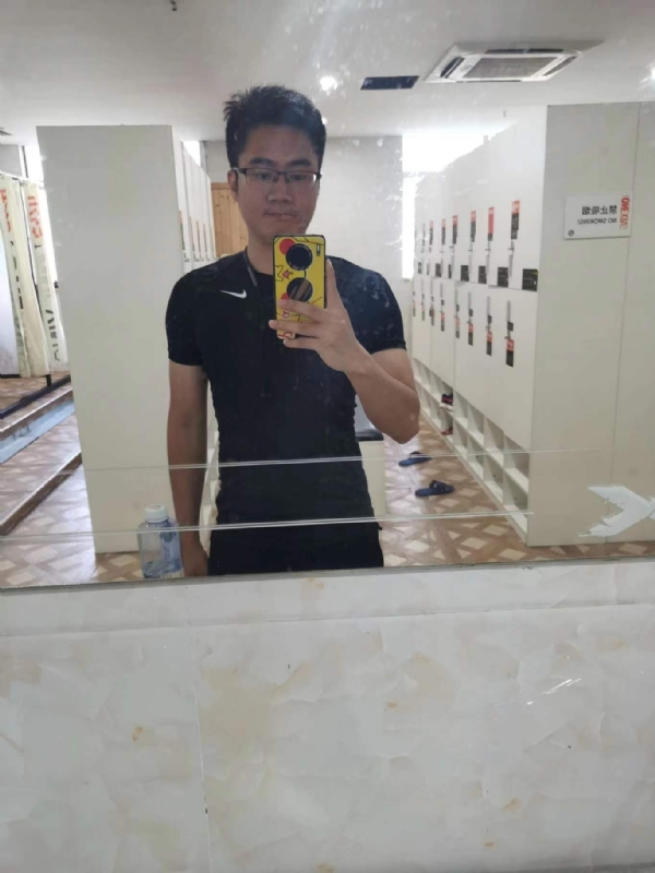 习惯发呆的第一张照片--宁德相亲服务中心