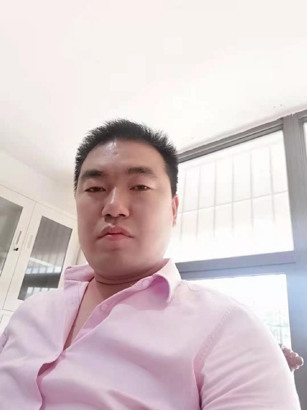 命运的打拼的第一张照片--宁德相亲服务中心