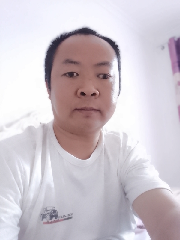 张家小伙子的第三张照片--宁德相亲服务中心