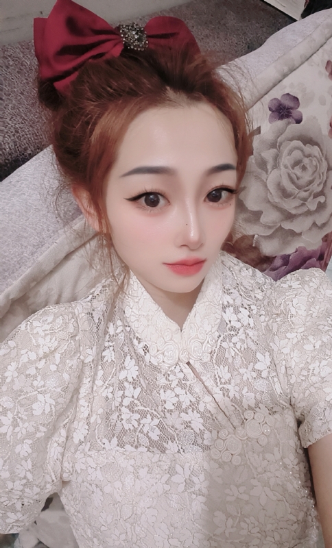 有缘千里来相会的第一张照片--宁德相亲服务中心