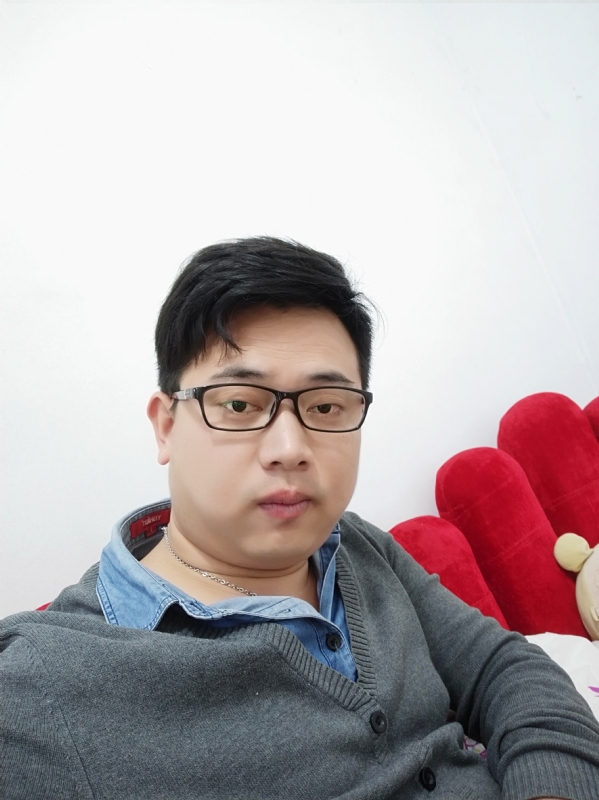 何必在亿的第一张照片--宁德相亲服务中心