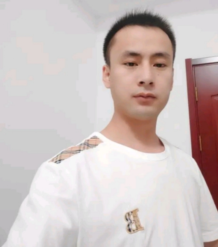 海阔天空的第一张照片--宁德相亲服务中心