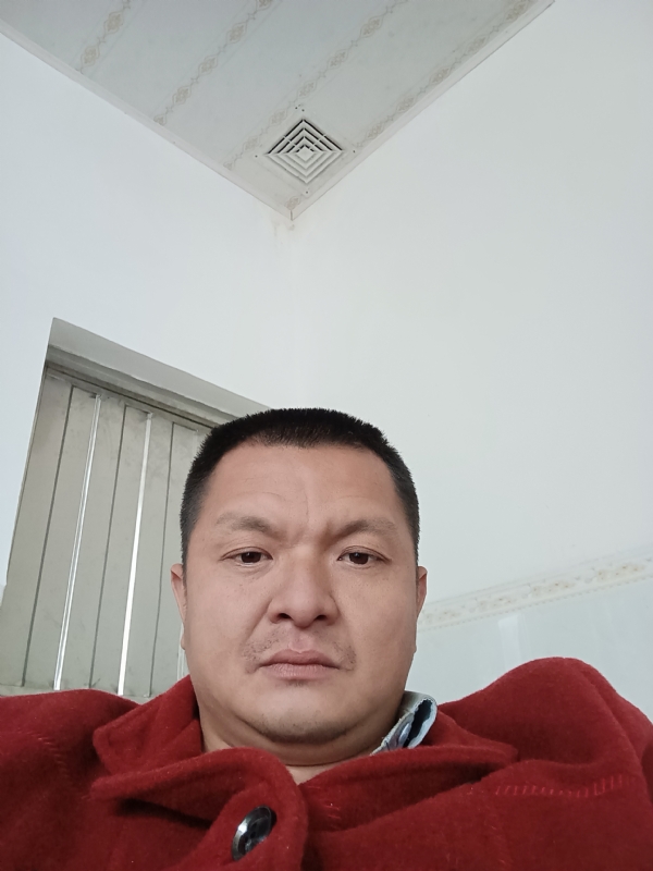 兰成龙的第一张照片--宁德相亲服务中心