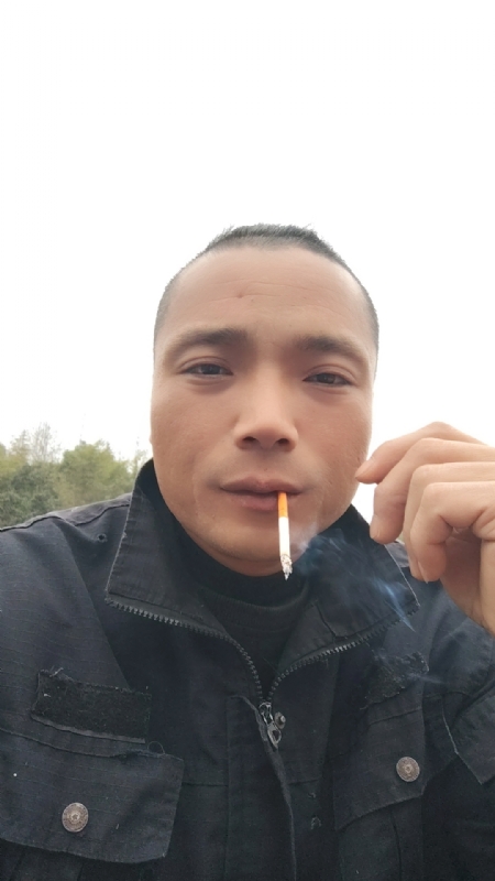 伯爵的第一张照片--宁德相亲服务中心