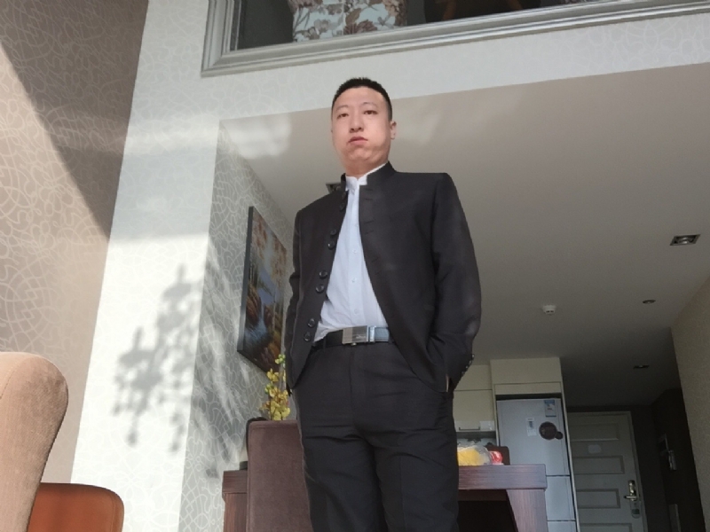雅小炁的第一张照片--宁德相亲服务中心