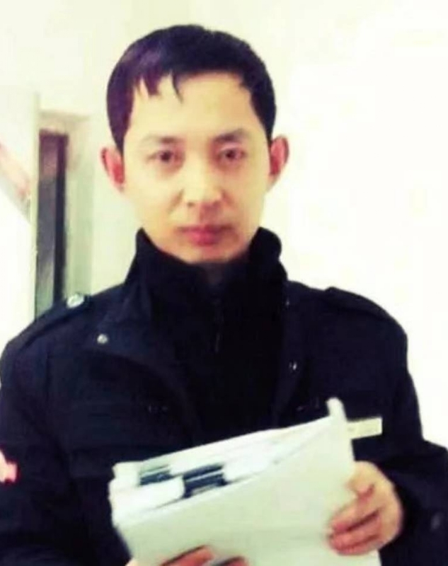 风雨中有你的第一张照片--宁德相亲服务中心