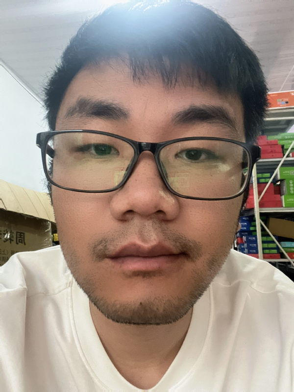 搬砖中的第二张照片--宁德相亲服务中心