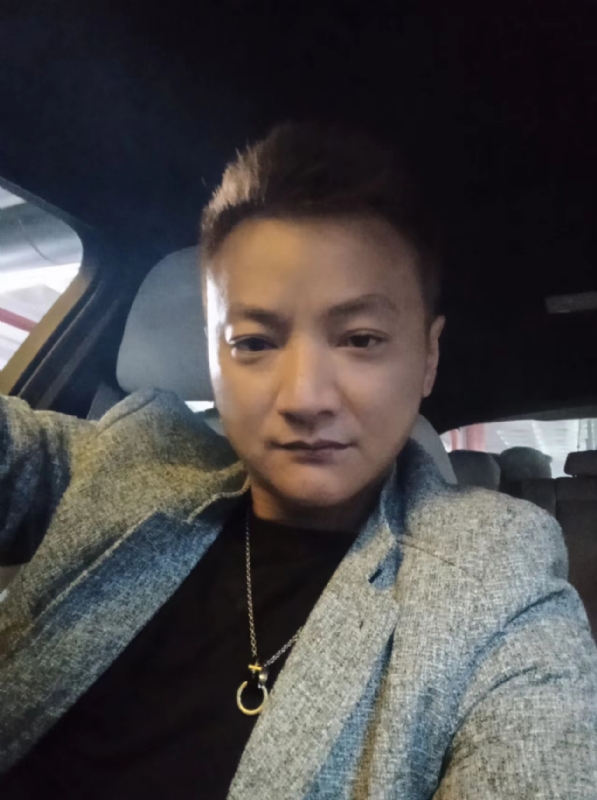 夜、有雨敲窗的第三张照片--宁德相亲服务中心