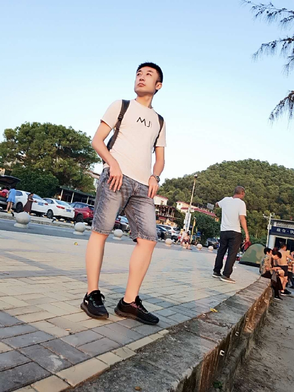 俊皓的第二张照片--宁德相亲服务中心