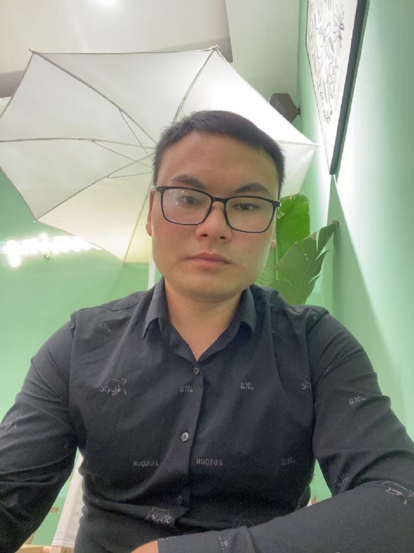 像风一样自由的第一张照片--宁德相亲服务中心