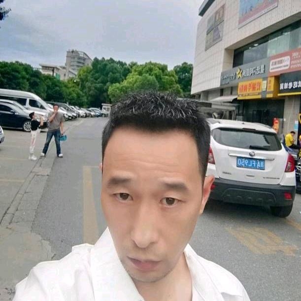 小林的第三张照片--宁德相亲服务中心