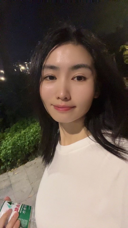 pan的第一张照片--宁德相亲服务中心