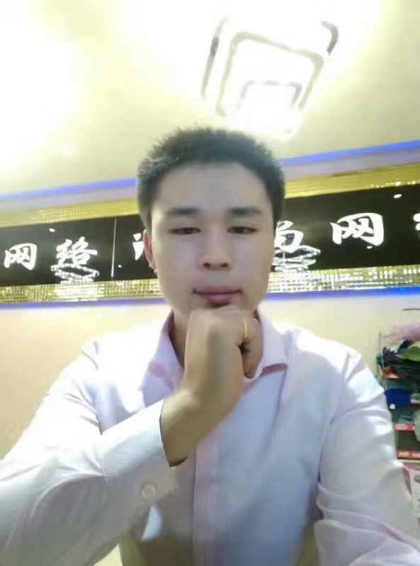 沉默寡言的第一张照片--宁德相亲服务中心
