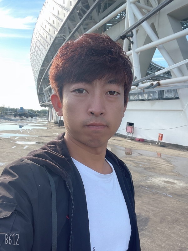 绅士大男孩的第一张照片--宁德相亲服务中心