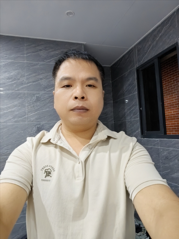 刘两水的第一张照片--宁德相亲服务中心