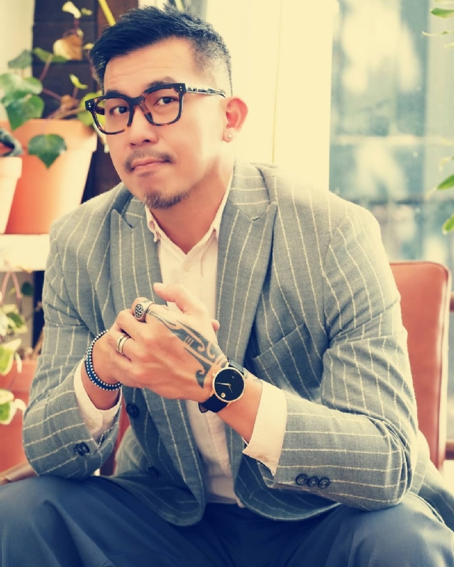 晚风渡半舟的第一张照片--宁德相亲服务中心