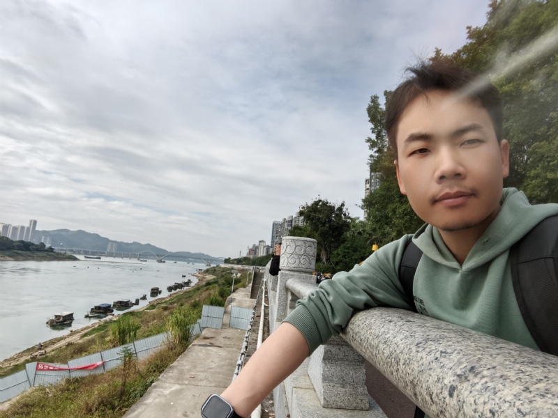 向往爱情的第三张照片--宁德相亲服务中心