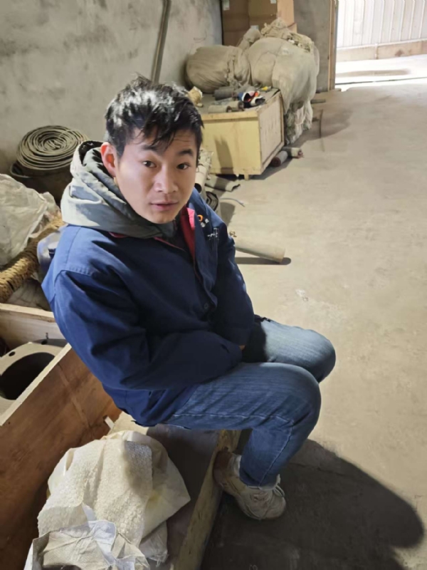 热爱生活的闫某的第一张照片--宁德相亲服务中心