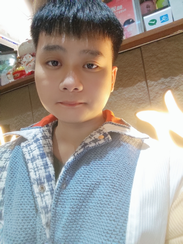 侯侯的第一张照片--宁德相亲服务中心