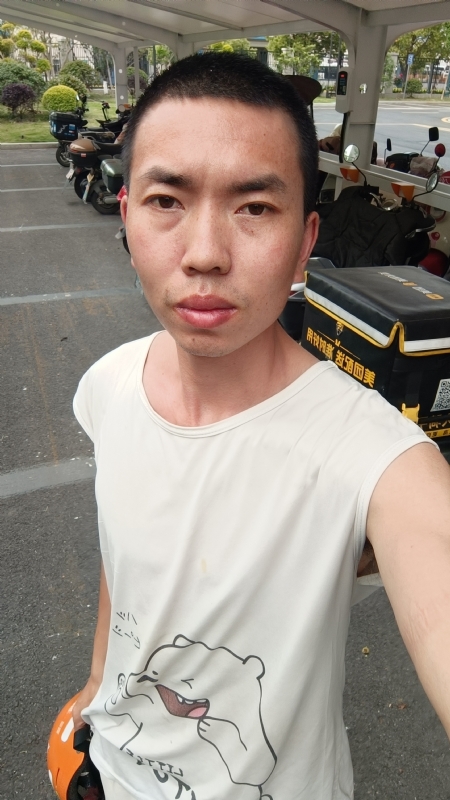 想找个女朋友的第一张照片--宁德相亲服务中心