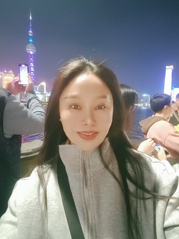 宁倩的第二张照片--宁德相亲服务中心